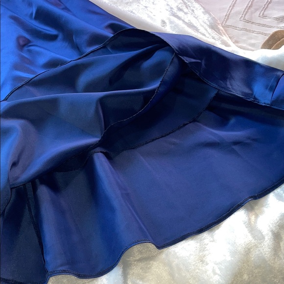 Elegant Navy Blue Women's Dress - Picture 2 of 8